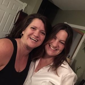 Meet your Posher, Leslie